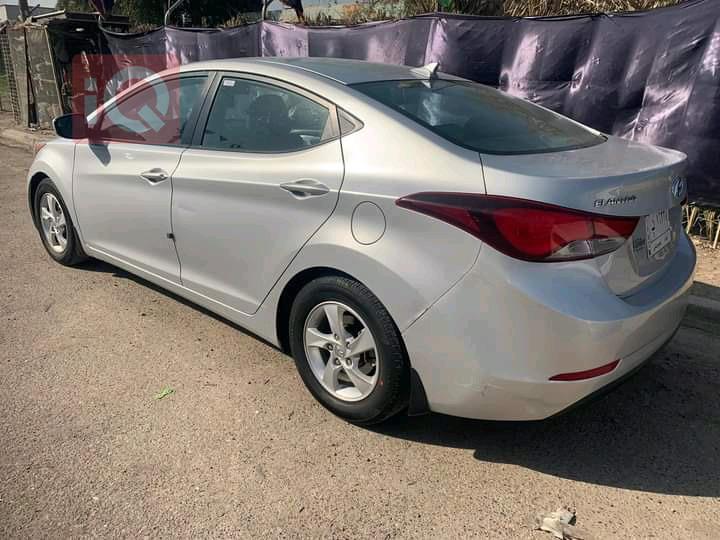 هیوندای ئەلەنترا